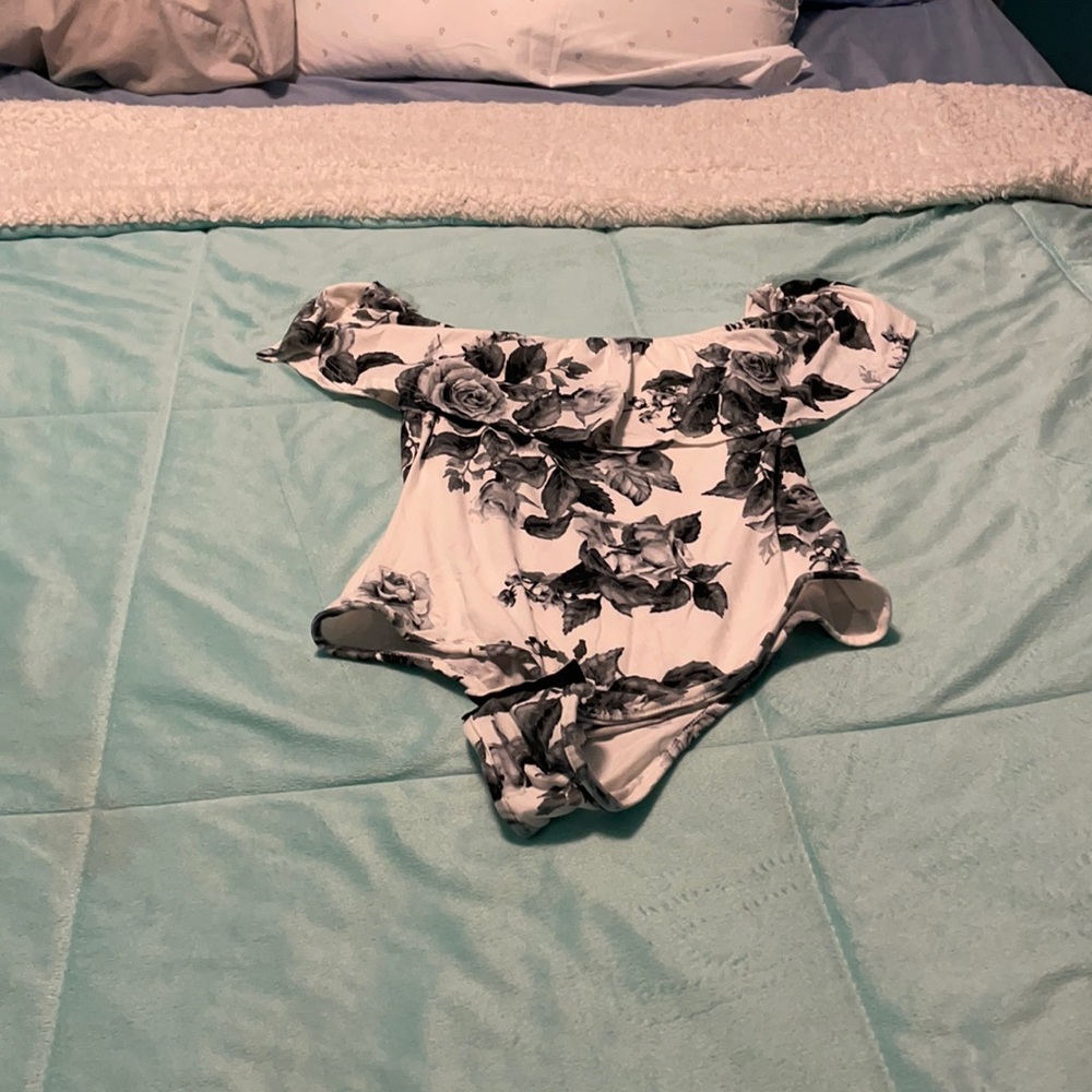 floral bodysuit